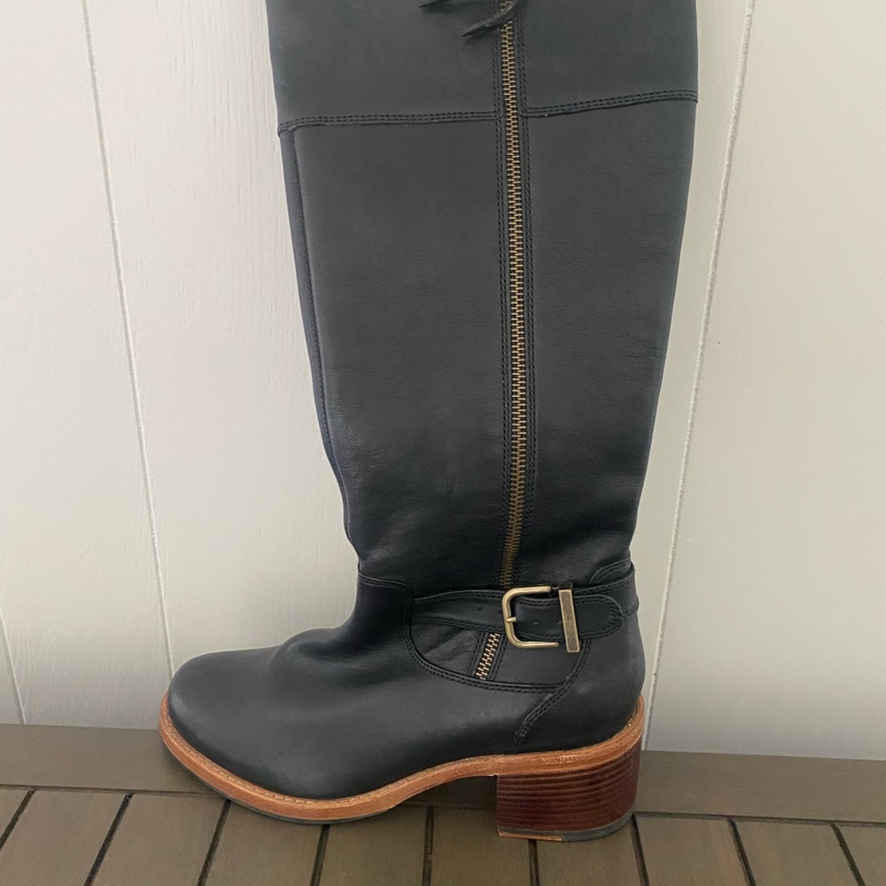 Clarks Ladies CLARKDALE SONA Black Leather Knee High Boots